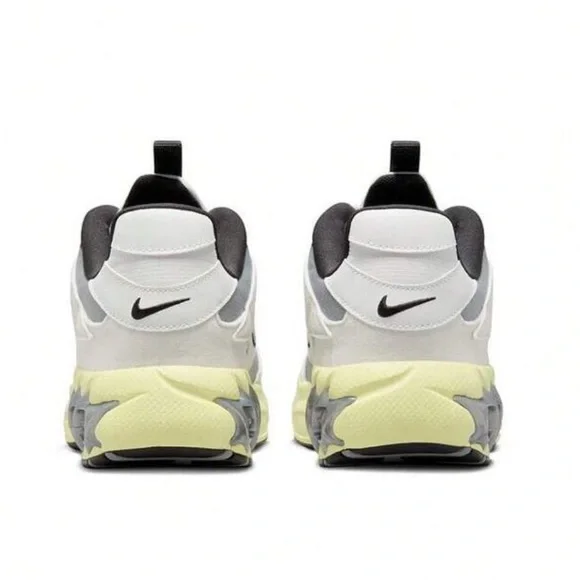 NWT - Nike Zoom Air Sneakers - Limited Edition Colors! - Picture 5 of 8